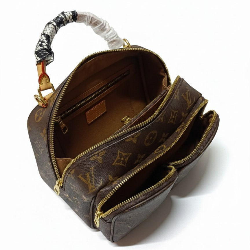 Louis Vuitton Utility Crossbody Bag 👜💼✨