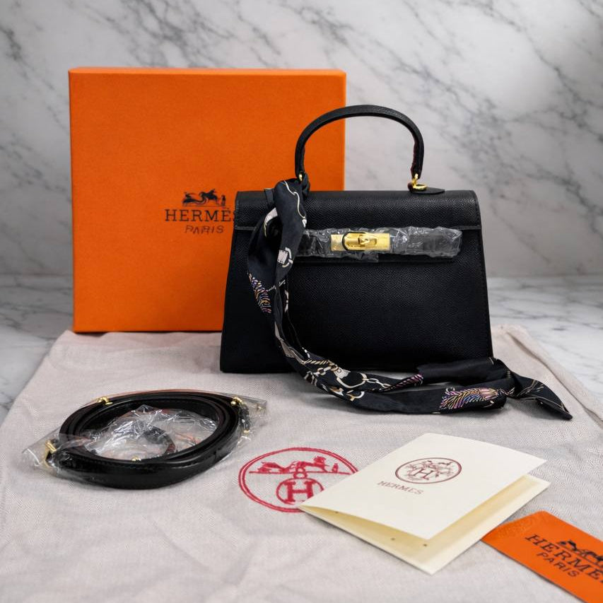 Hermes Kelly Style Mini Handbag in Cream 👜✨🥐