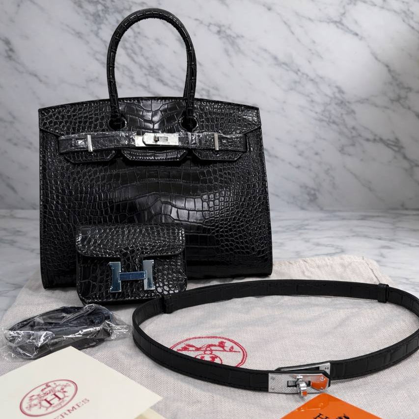 Hermes Crocodile Pattern Handbag Set with Matching Wallet and Belt 👜✨🍷
