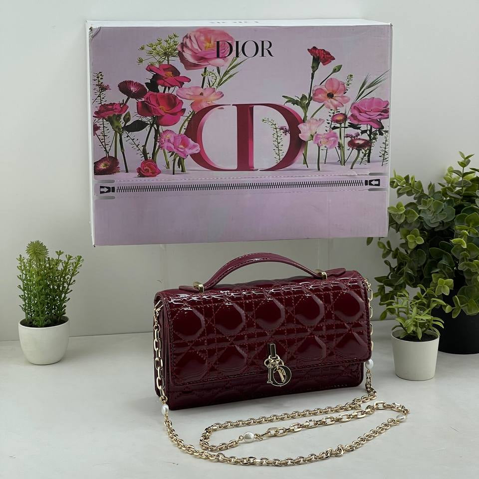 Dior Cannage Quilted Patent Leather Bag in Emerald Green 👜✨🌿