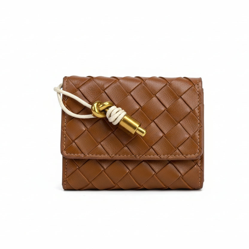 Bottega Veneta Intrecciato Leather Wallet with Knot Detail 💼✨🧳