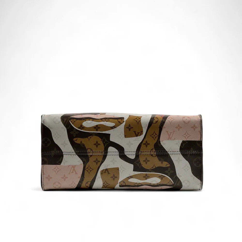 🎨 Louis Vuitton Monogram Camouflage Abstract Tote Bag 💖