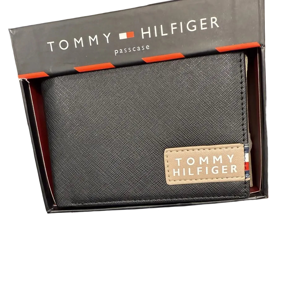 Tommy Hilfiger Men's Passcase Wallet in Saffiano Leather 💼🗽✨
