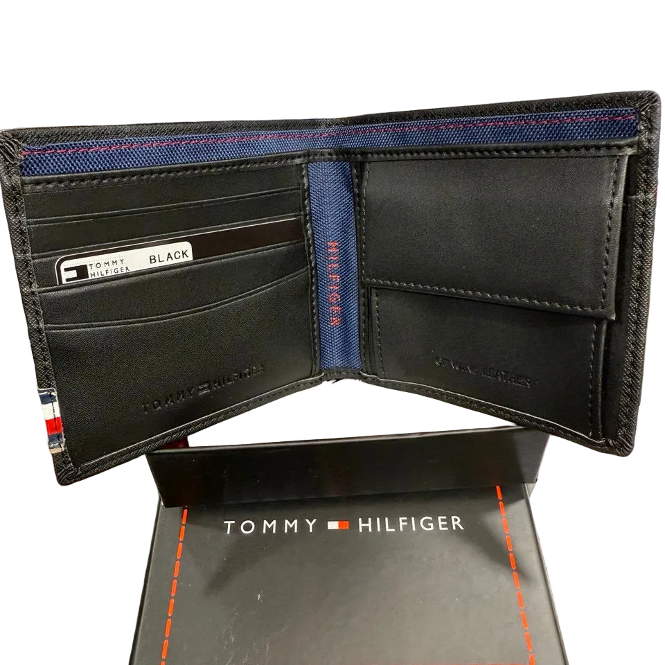 Tommy Hilfiger Men's Passcase Wallet in Saffiano Leather 💼🗽✨