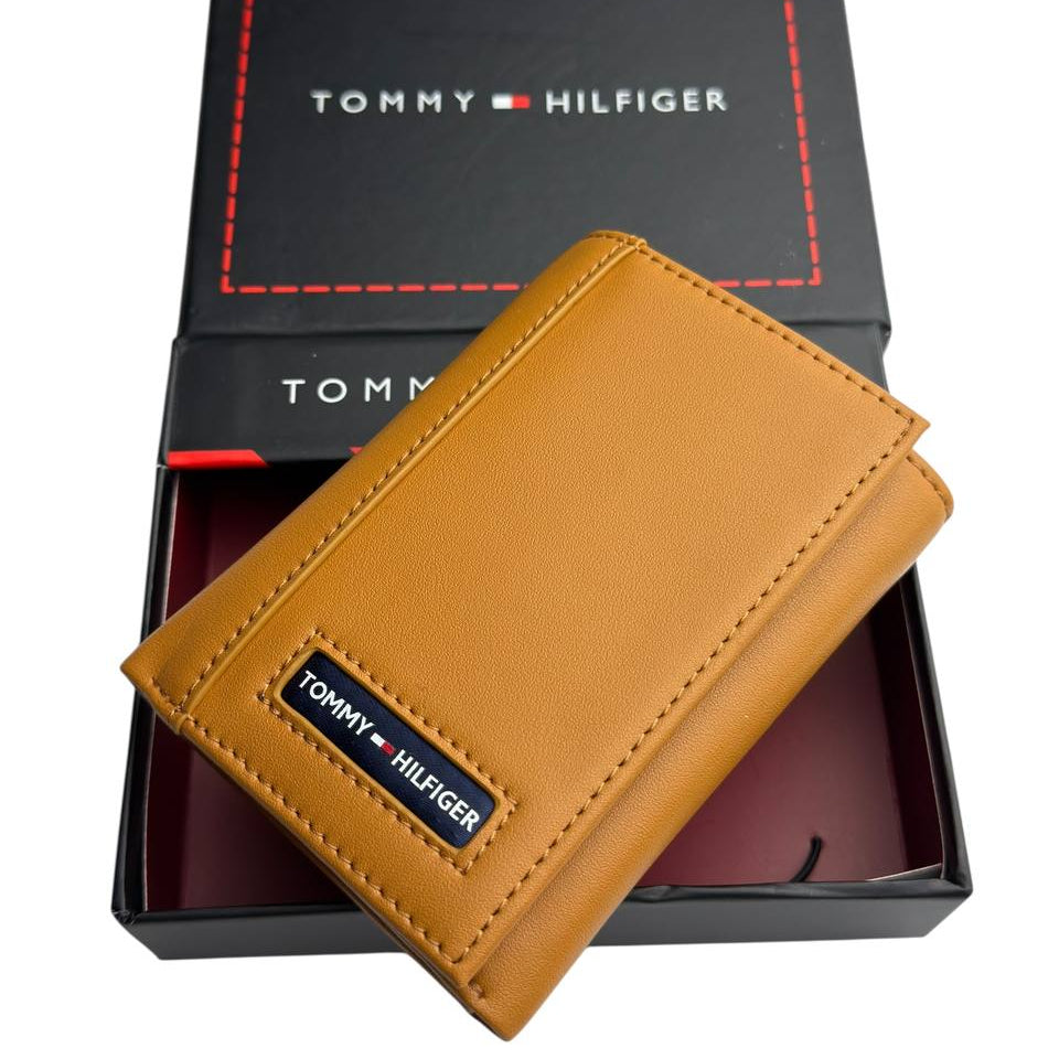 Tommy Hilfiger Tan Leather Tri-fold Wallet with Signature Logo 💼 👔 ✨