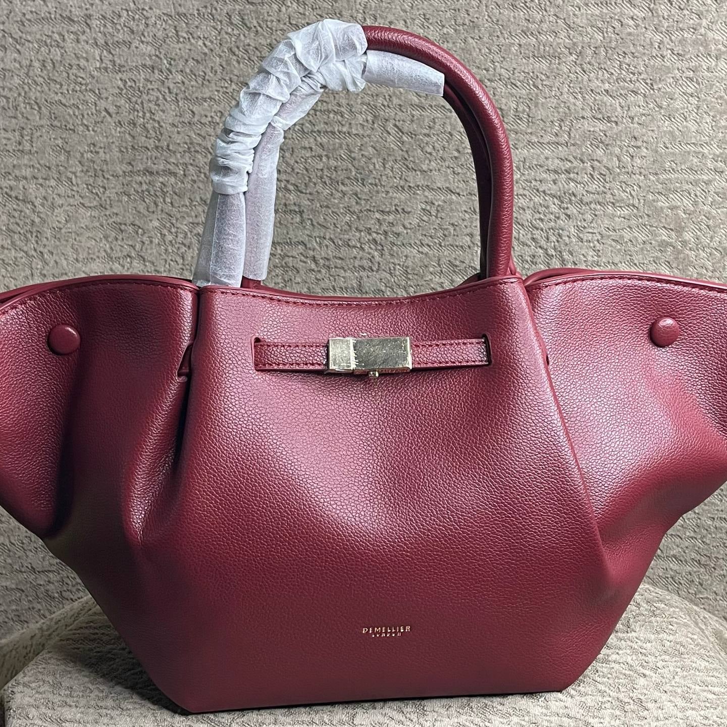 DeMellier: Chic Tote 👜 in Black, Brown, Red & White