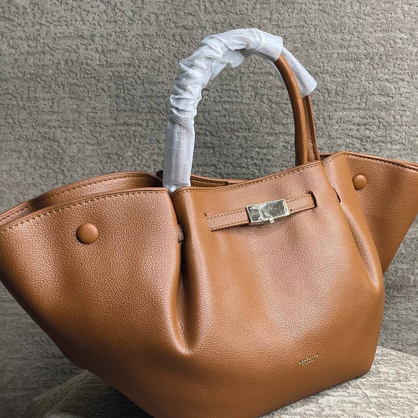 DeMellier: Chic Tote 👜 in Black, Brown, Red & White