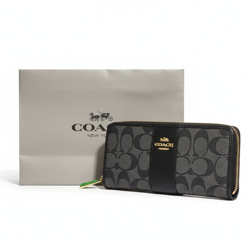COACH Signature Canvas Accordion Zip Wallet 🖤✨👜