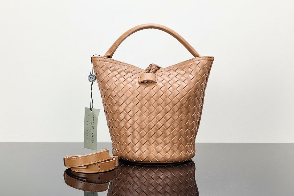 Woven Leather Bucket Bag with Gold Horseshoe Hardware 👜✨🤎