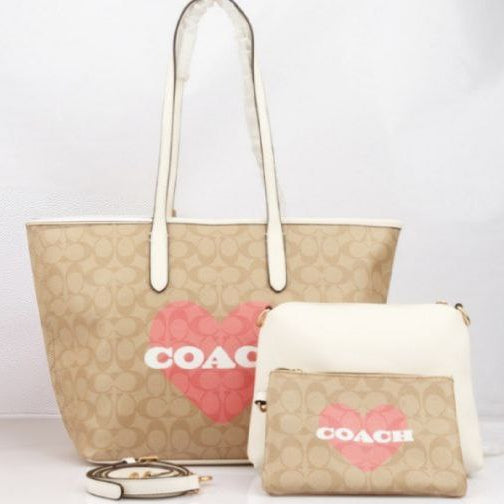 COACH Signature Heart Print Tote and Pouch Set 💖👜✨