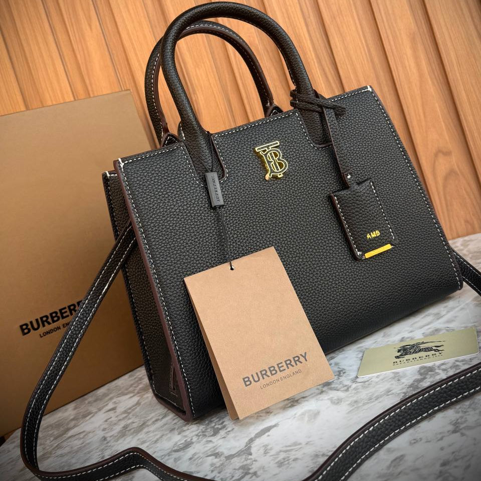 Burberry Small Frances Bag in Grained Black Leather 👜✨🖤