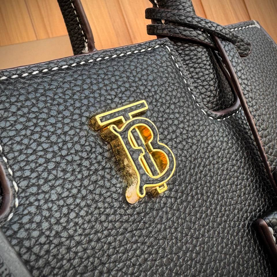 Burberry Small Frances Bag in Grained Black Leather 👜✨🖤