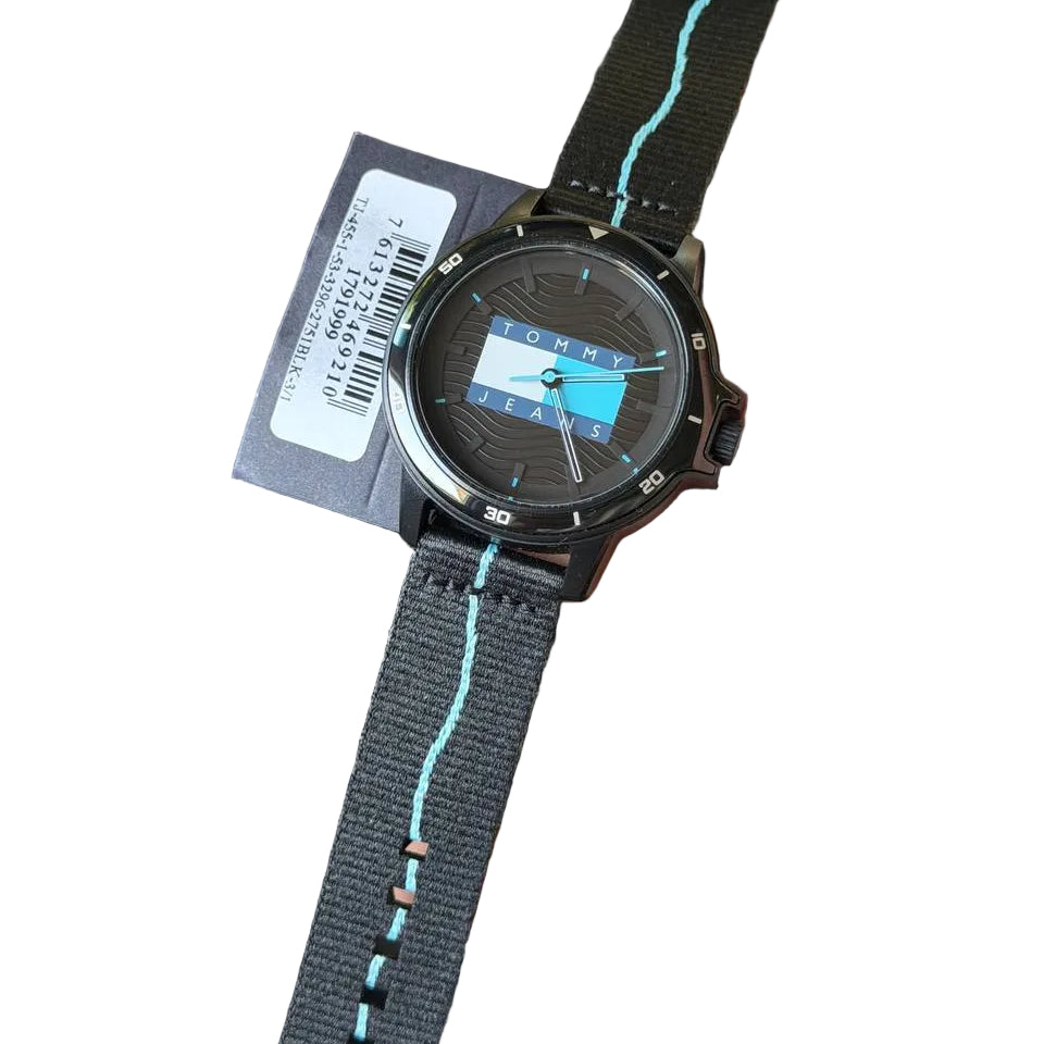 Tommy Jeans Men's Sporty Navy Silicone Watch ⌚ 🌊 🔴