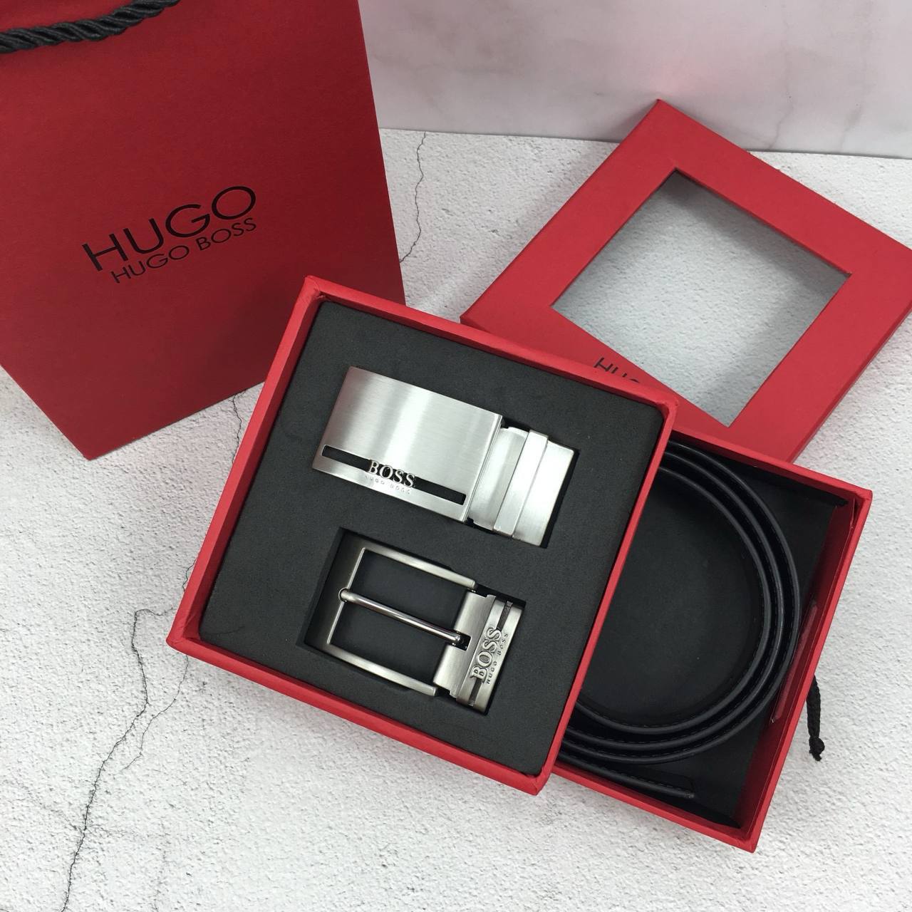 Hugo Boss Men’s Reversible Leather Belt Gift Set with Interchangeable Buckles 💼🐂✨