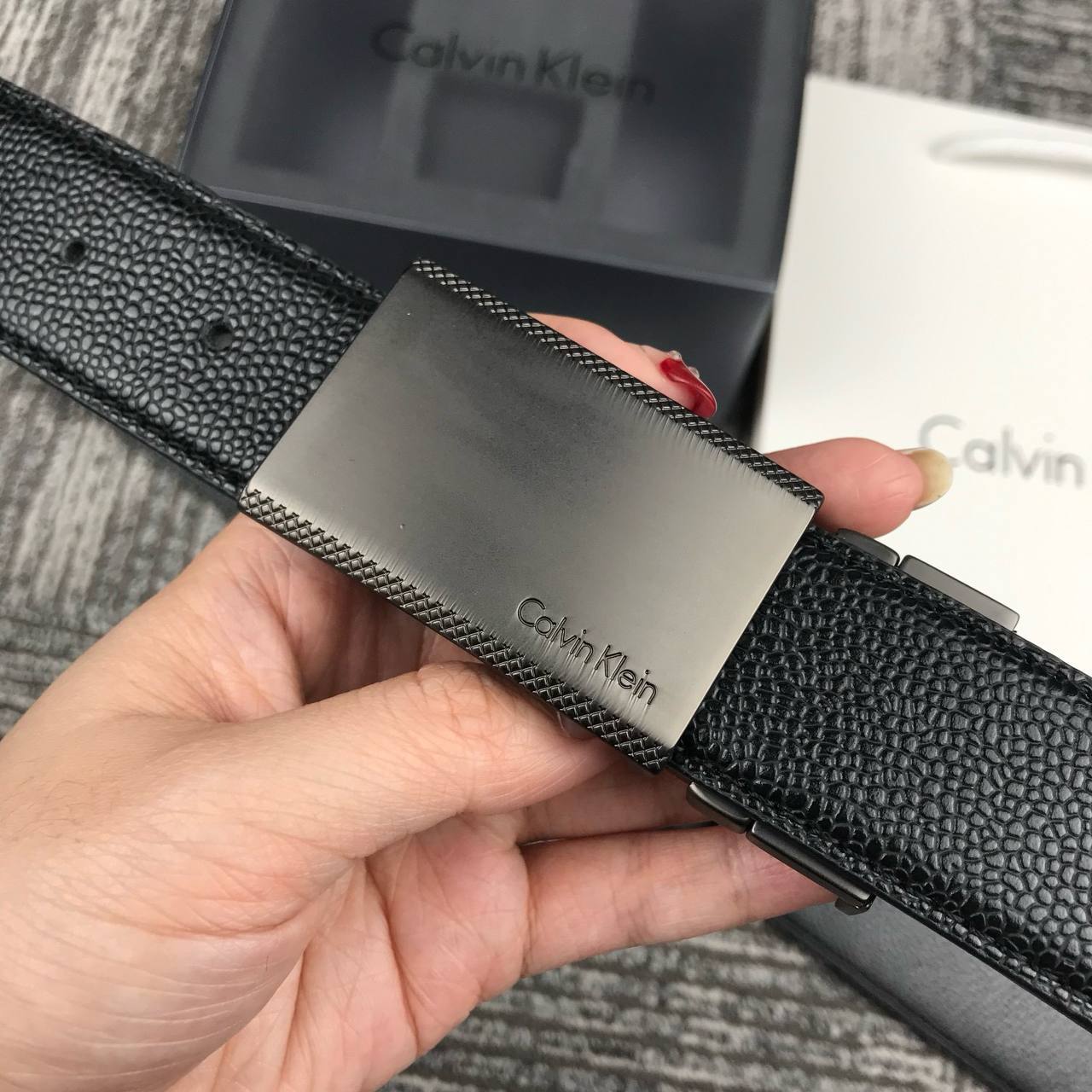 Calvin Klein Interchangeable Leather Belt Set with Two Straps & Buckle 🤎✨🎁