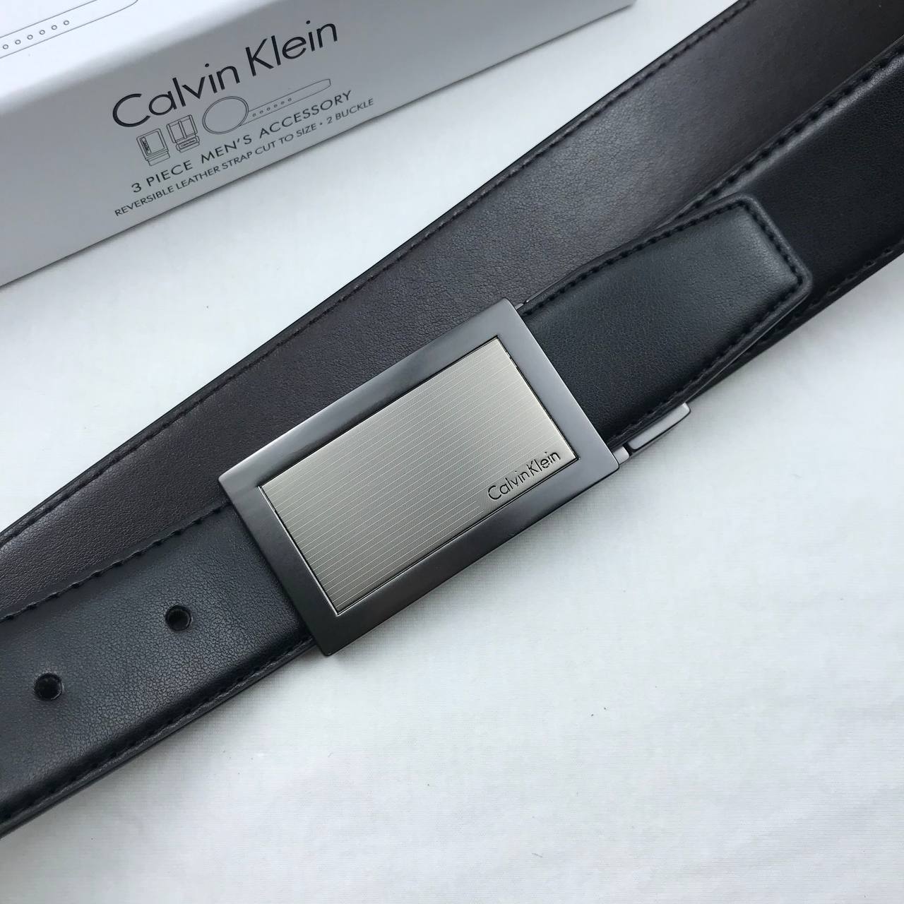 Calvin Klein Reversible Leather Belt Set with Dual Interchangeable Buckles 🖤✨🎁