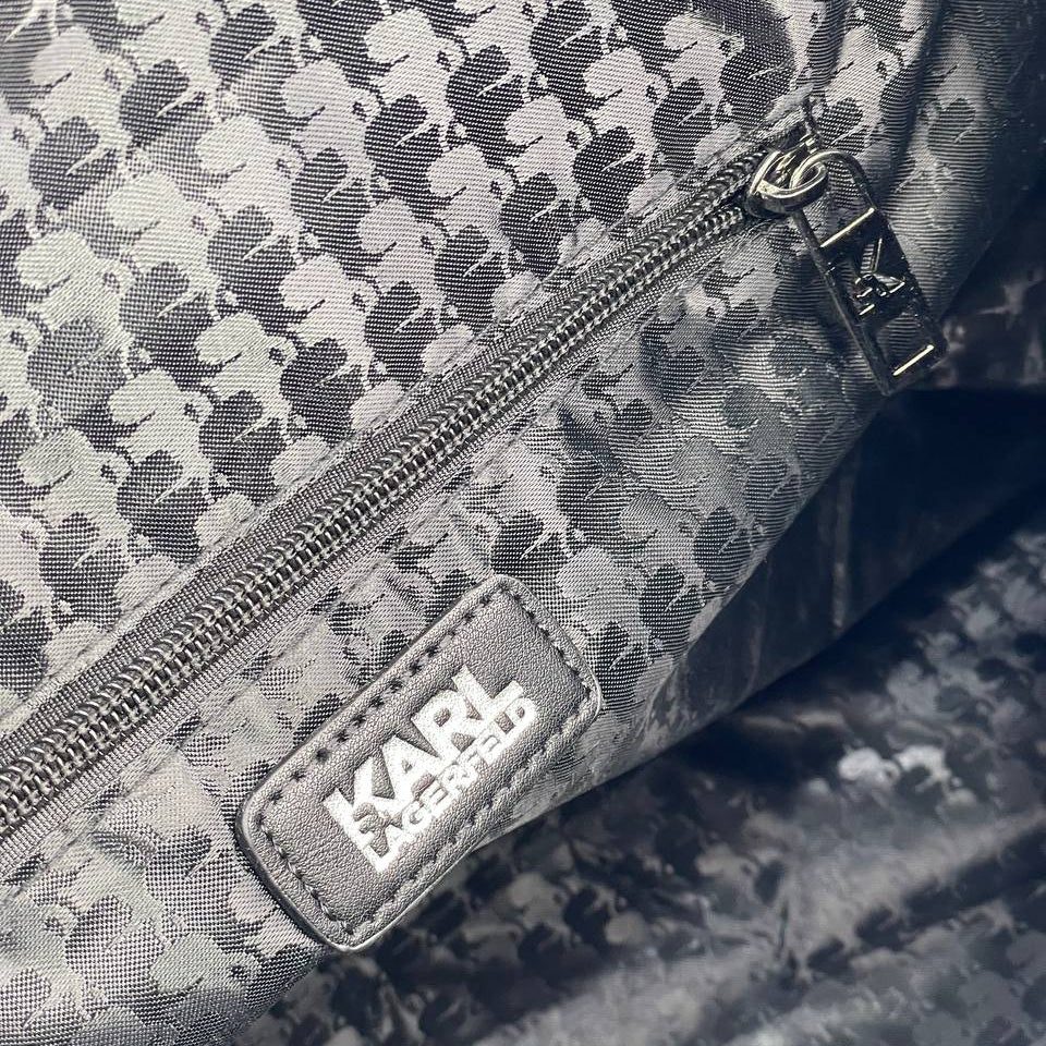Karl Lagerfeld Paris Rue St-Guillaume Duffel Bag 👜🖤✨