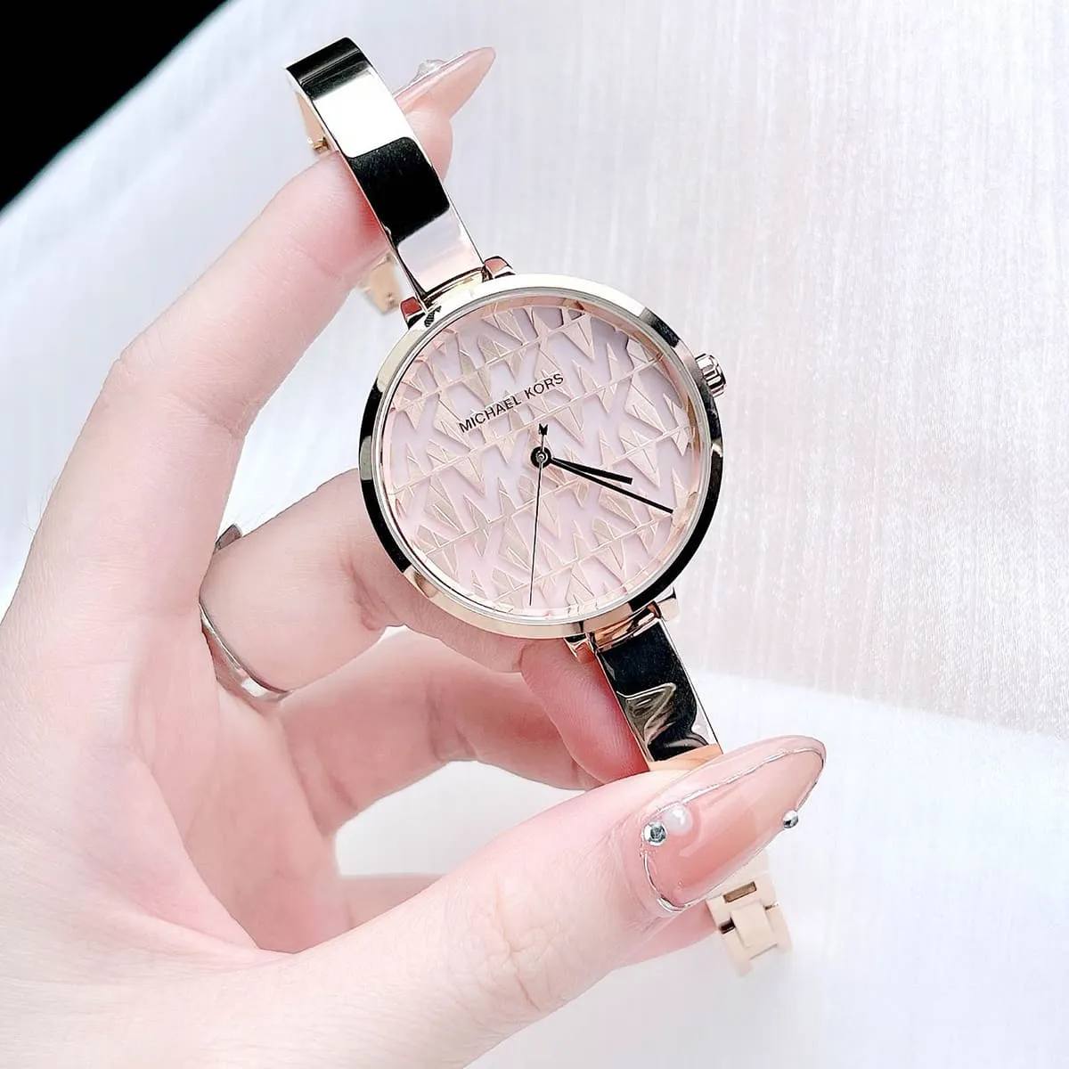 Michael Kors Slim Runway Rose Gold Bangle Watch ⌚✨💖