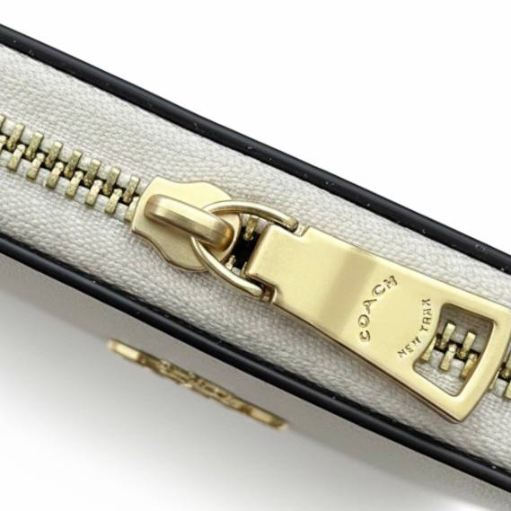 Coach Signature Canvas Zip Card Case with Rose Print 🌸👜✨