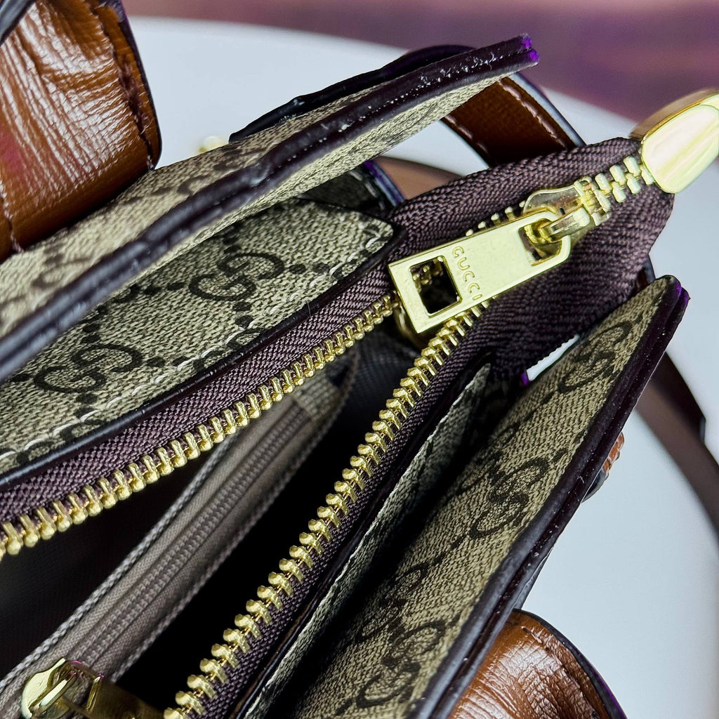 👜 Luxurious Gucci GG Supreme Top Handle Bag with Silk Scarf Accent 🤎✨