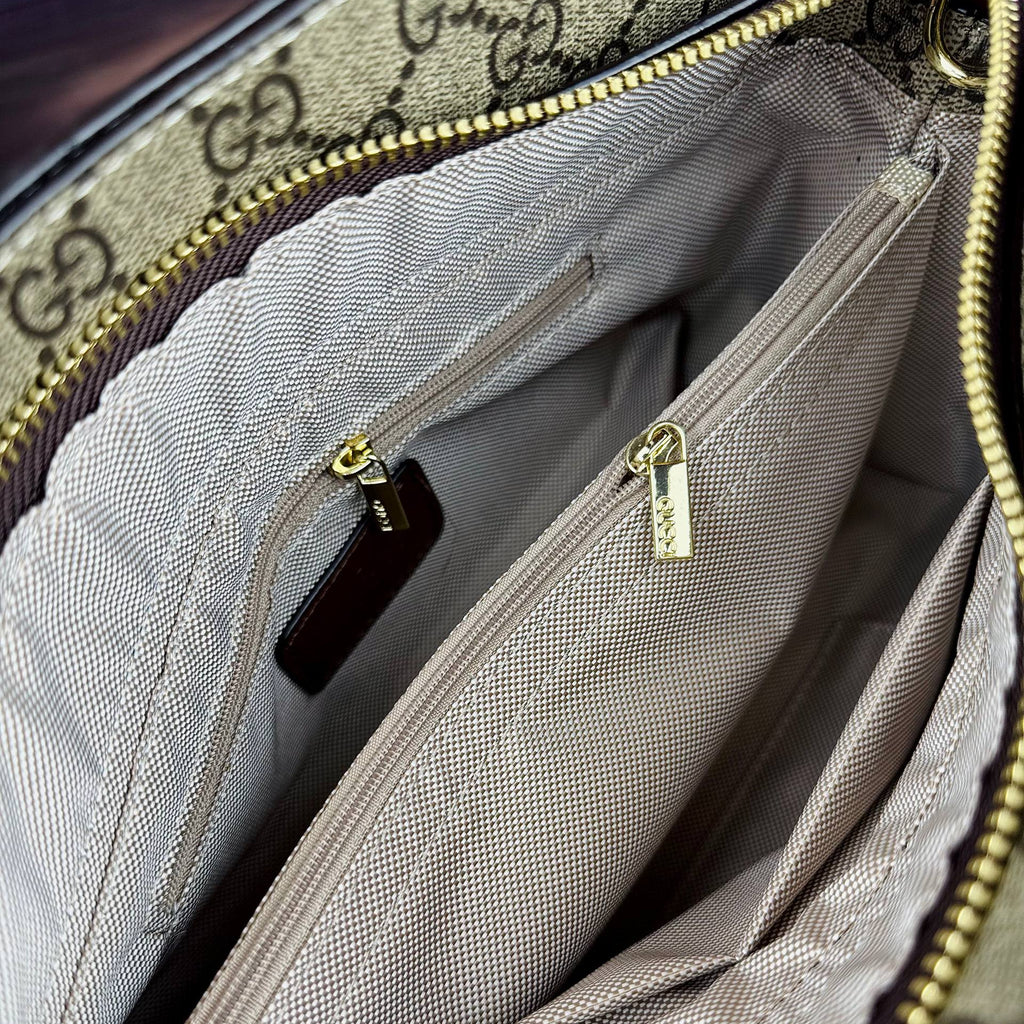 👜 Luxurious Gucci GG Supreme Top Handle Bag with Silk Scarf Accent 🤎✨