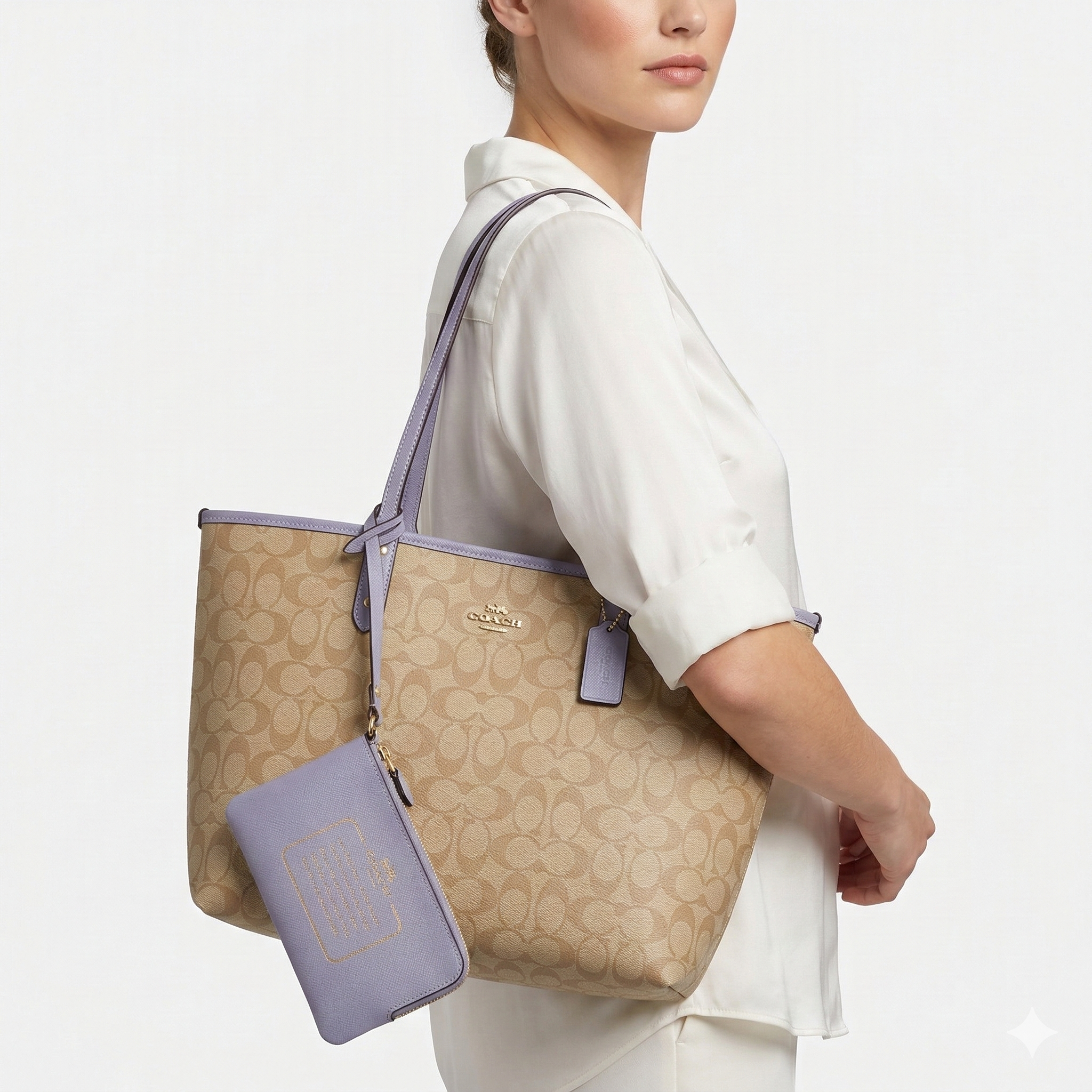 COACH Top Quality Zippered Tote 👜 Everyday Essential
