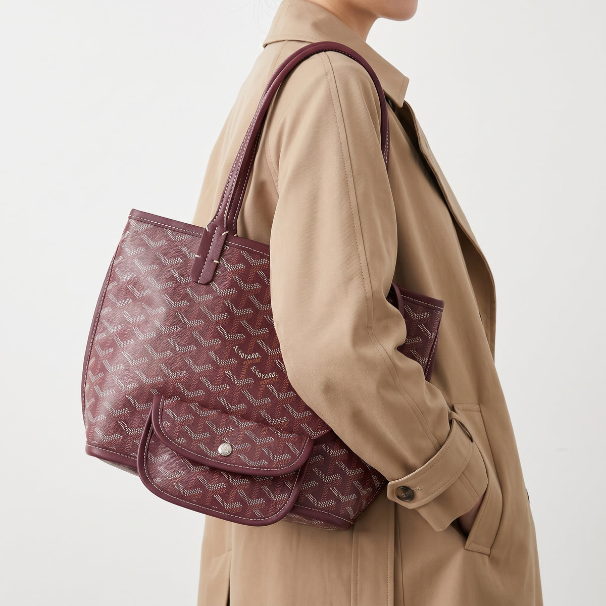 Classic Goyard Style Tote Bag with Matching Pouch