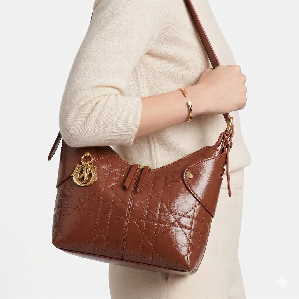 Dior: Beige & Burgundy Monogram Bag 👜🍷
