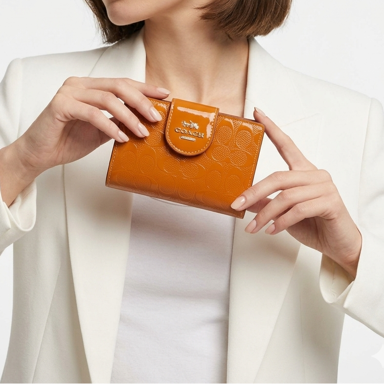 COACH Tri-Color Wallet: Black, White & Orange 🖤🤍🧡