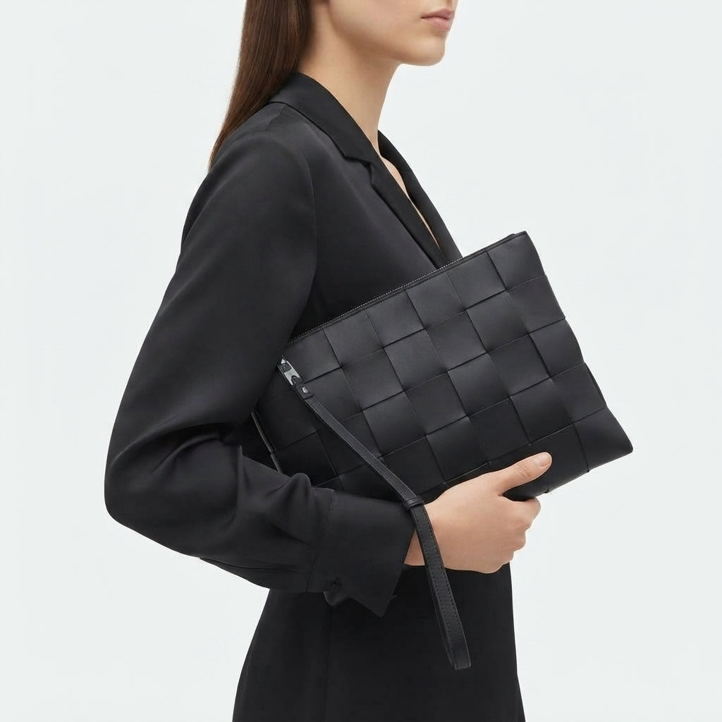 Bottega Veneta Black Intrecciato Woven Leather Wristlet Clutch