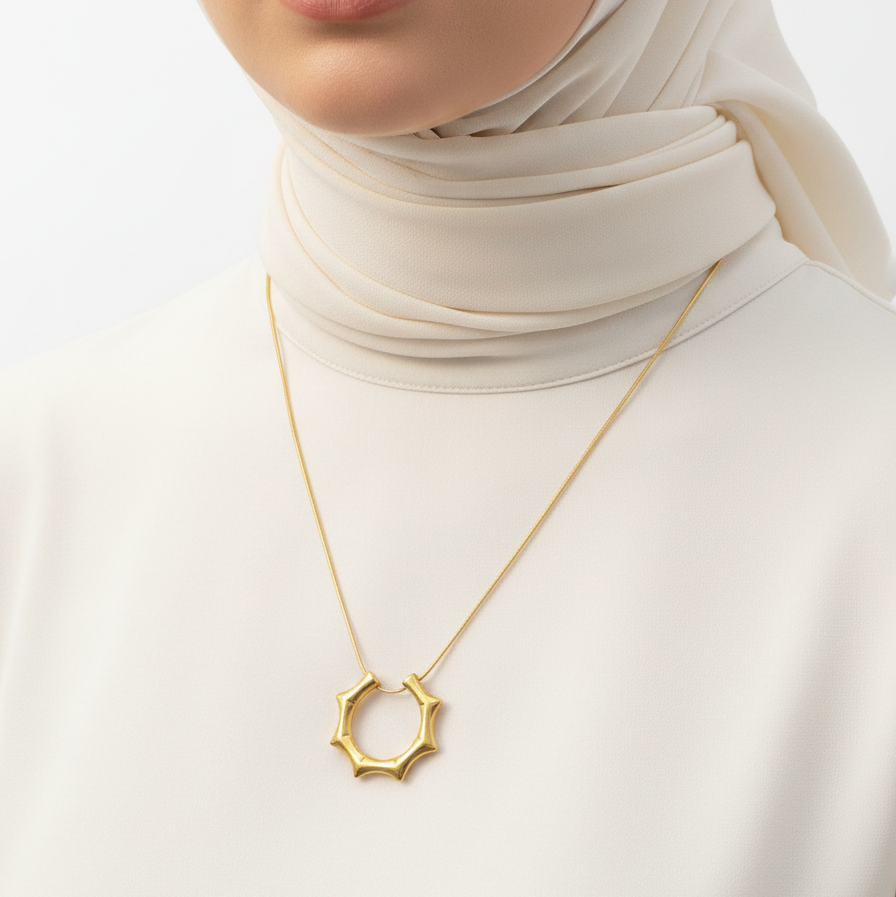 Golden Sunburst Pendant Necklace ☀️✨💛