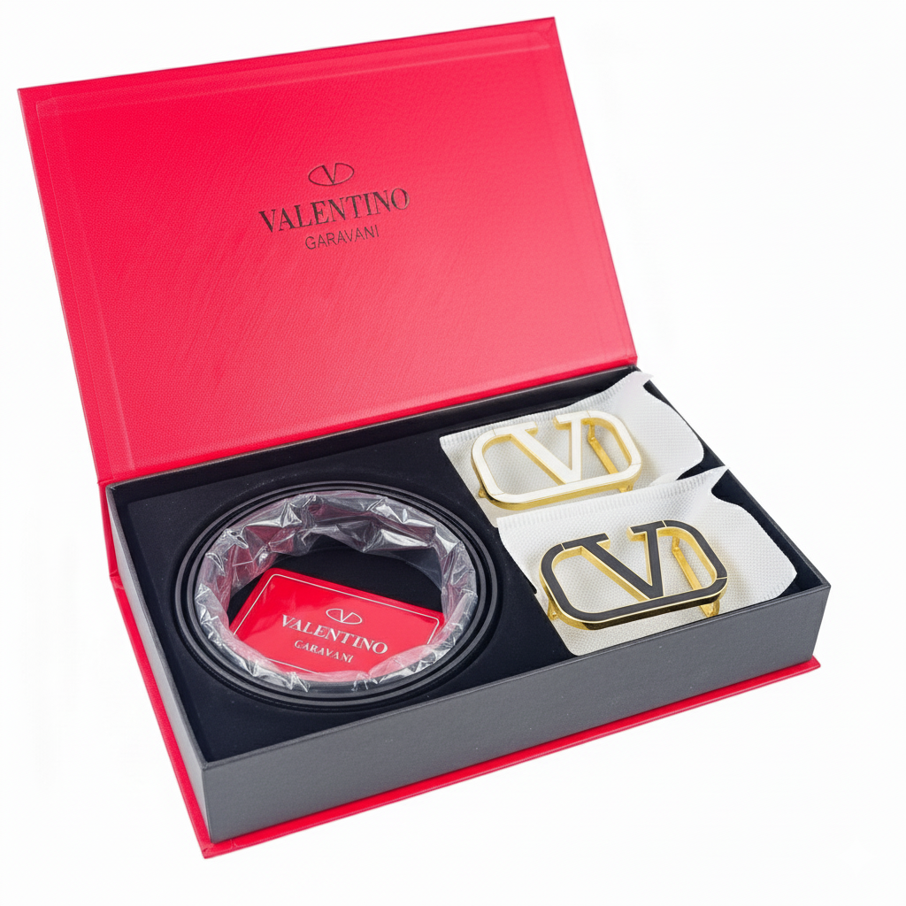 Valentino Garavani Reversible VLogo Signature Belt Set 🖤🤍✨