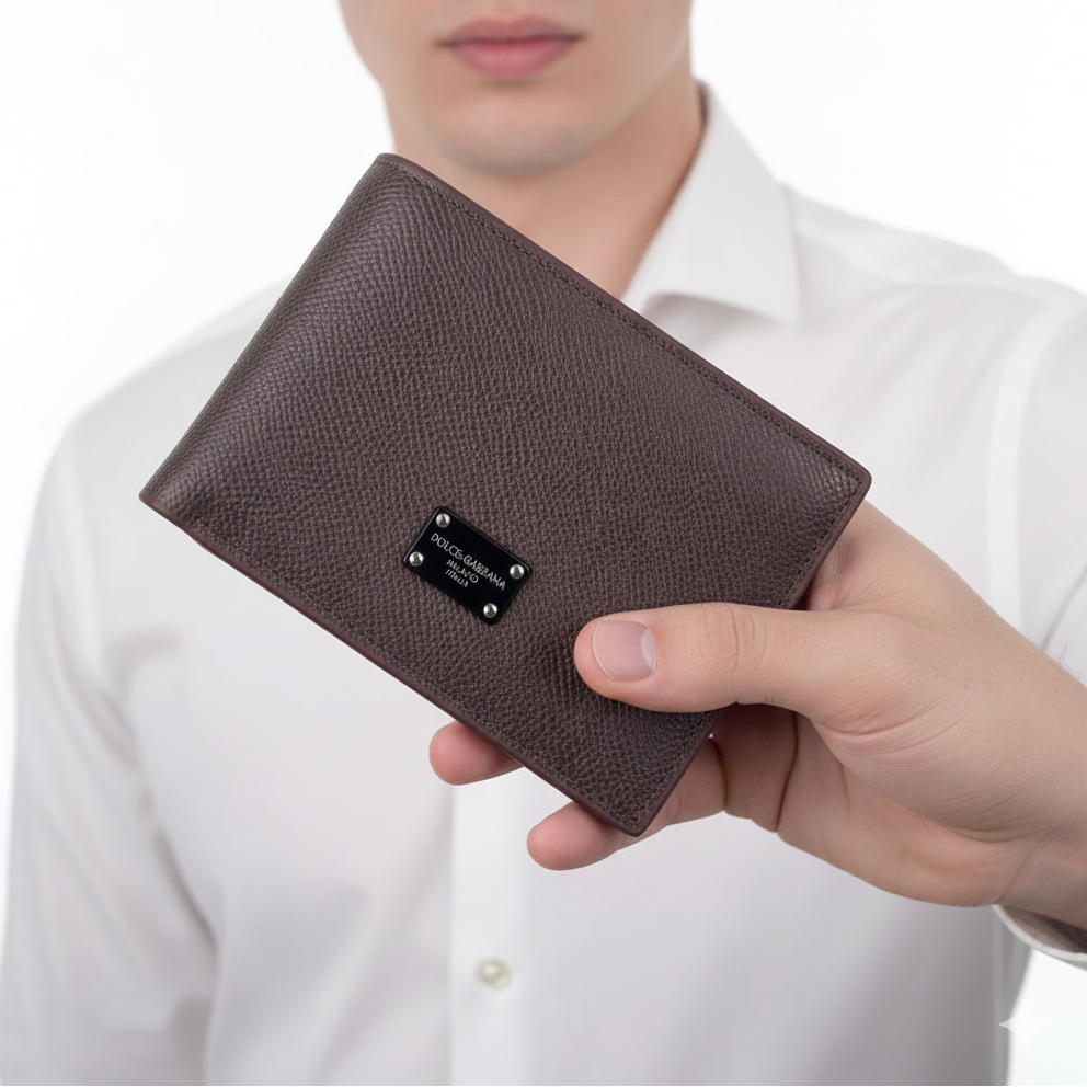 Dolce & Gabbana Bifold Wallet in Grained Brown Leather 💼 🇮🇹 ✨