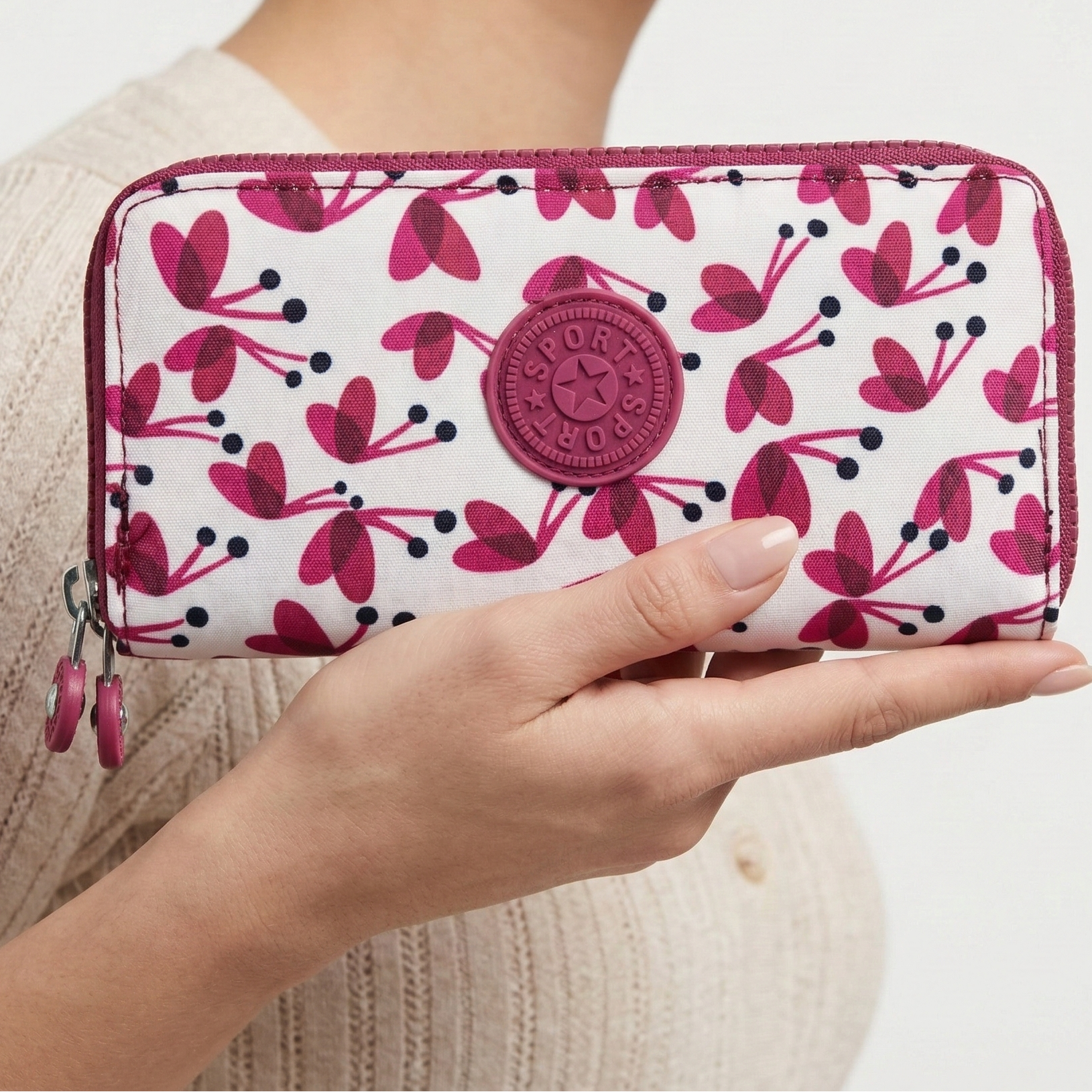 Crinkle Chic Sport Wallet: Zippered & Roomy 💖📱