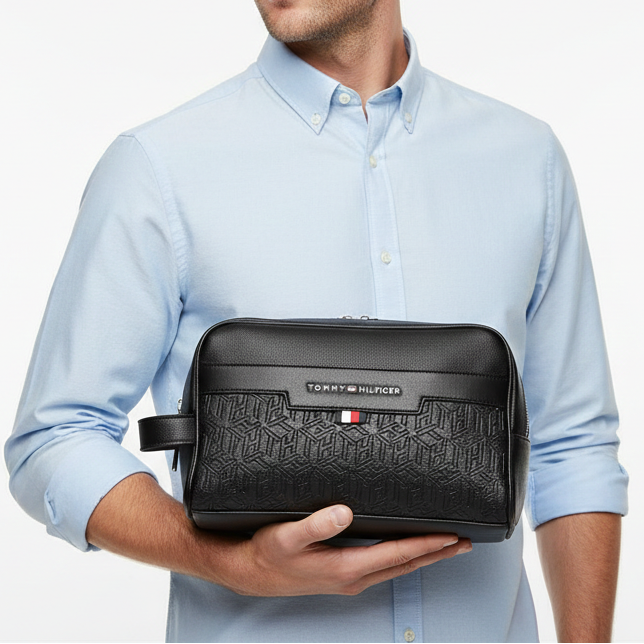 Tommy Hilfiger Monogram Toiletry Bag 🧳💼✨
