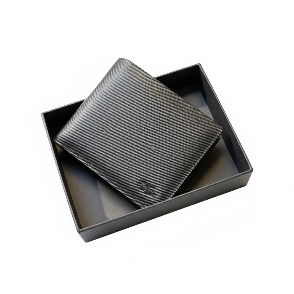 🐊 Lacoste Carbon Fiber Textured Bi-Fold Wallet in Black ⚫️