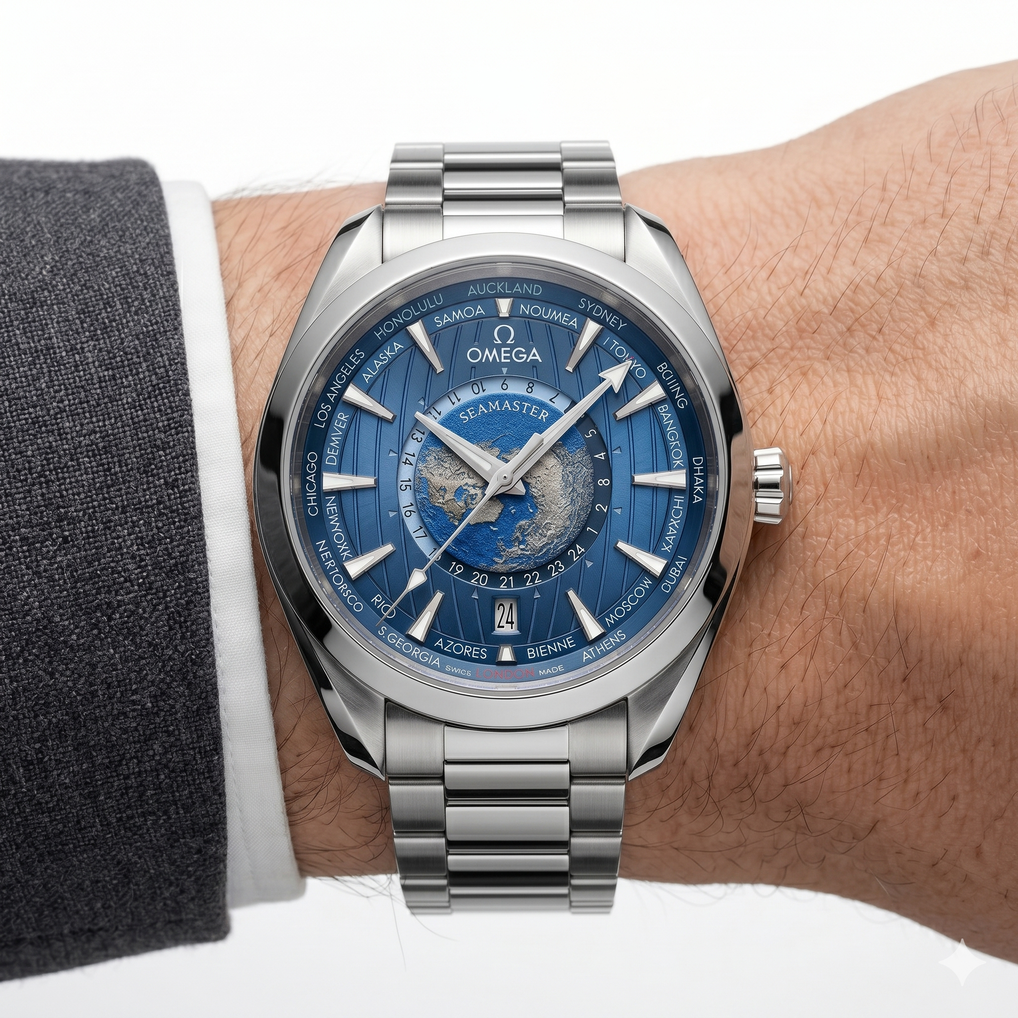Omega Seamaster: Silver & Blue Worldtimer ⌚🌎🏙️