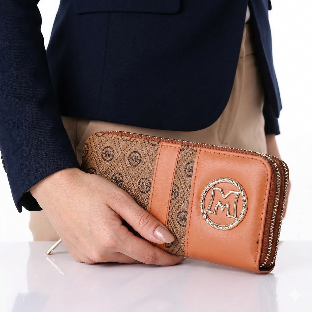 Classic Brown Bifold Wallet 💼🤎