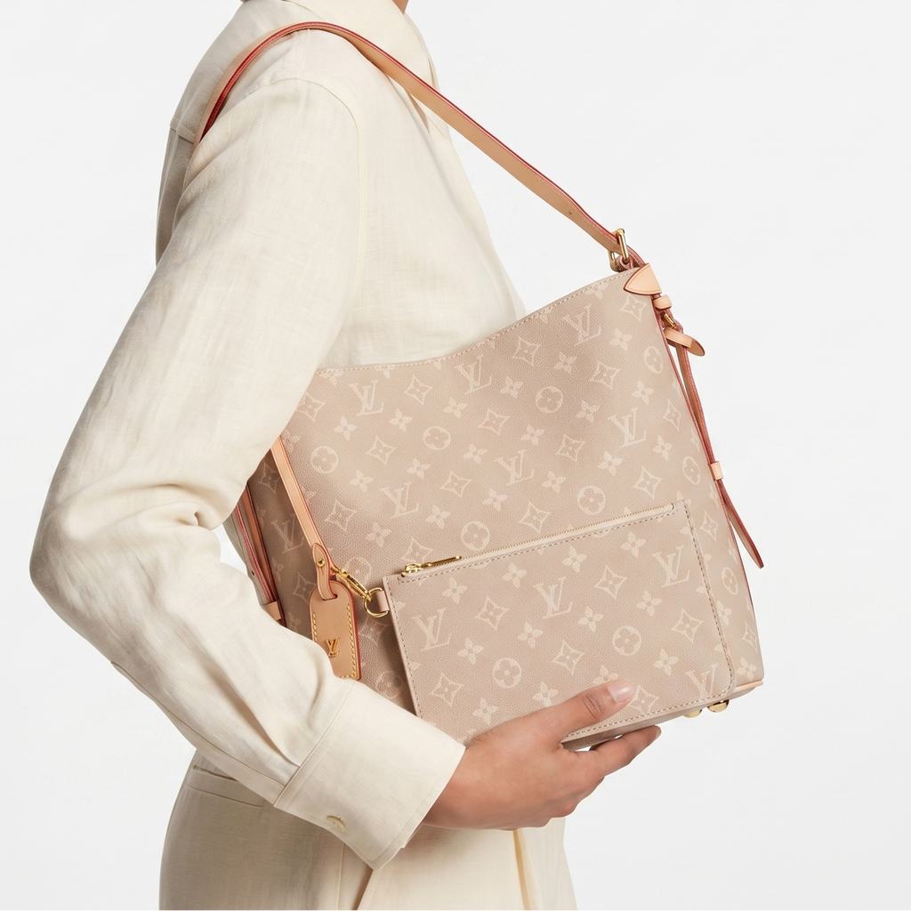 Louis Vuitton Cat Print Canvas Tote Bag with Matching Pouch 🐱👜