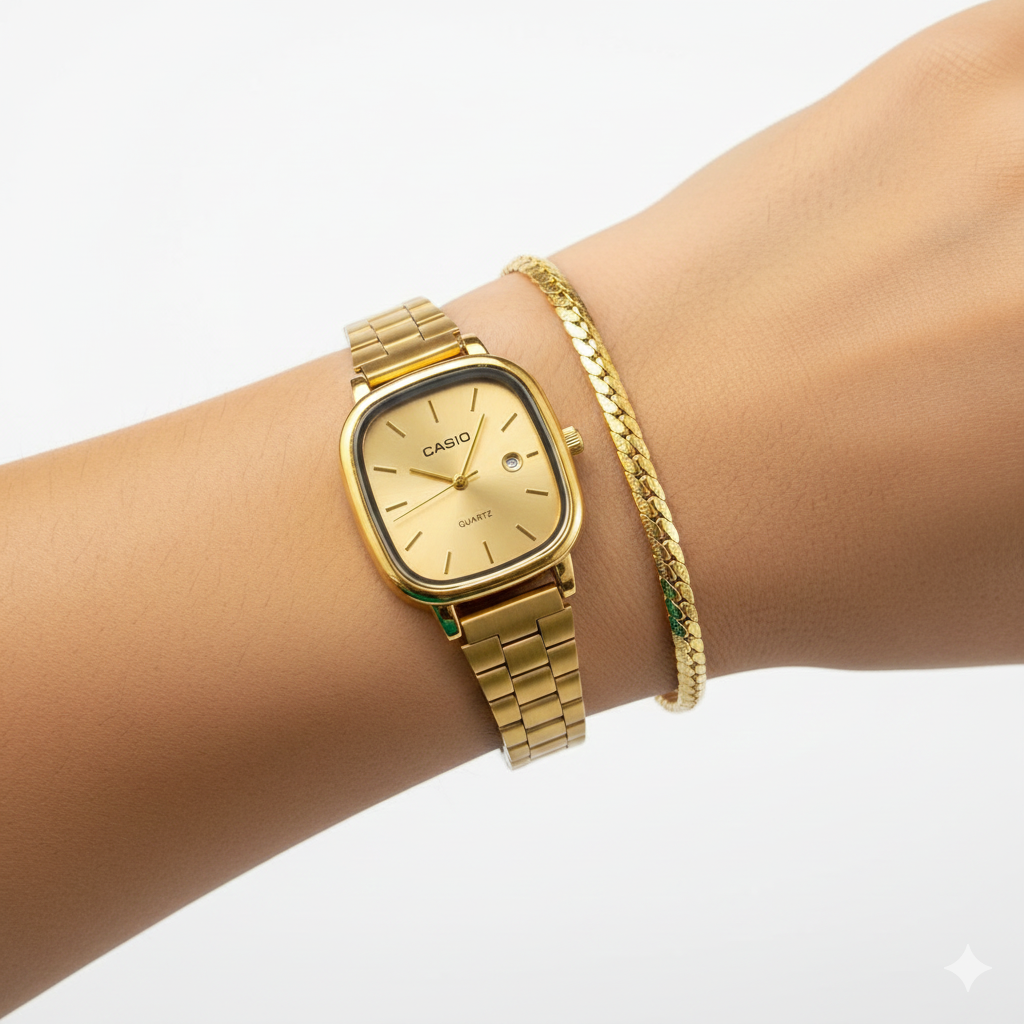 Casio Vintage Gold Tone Quartz Watch with Square Face 🌟🕰️✨