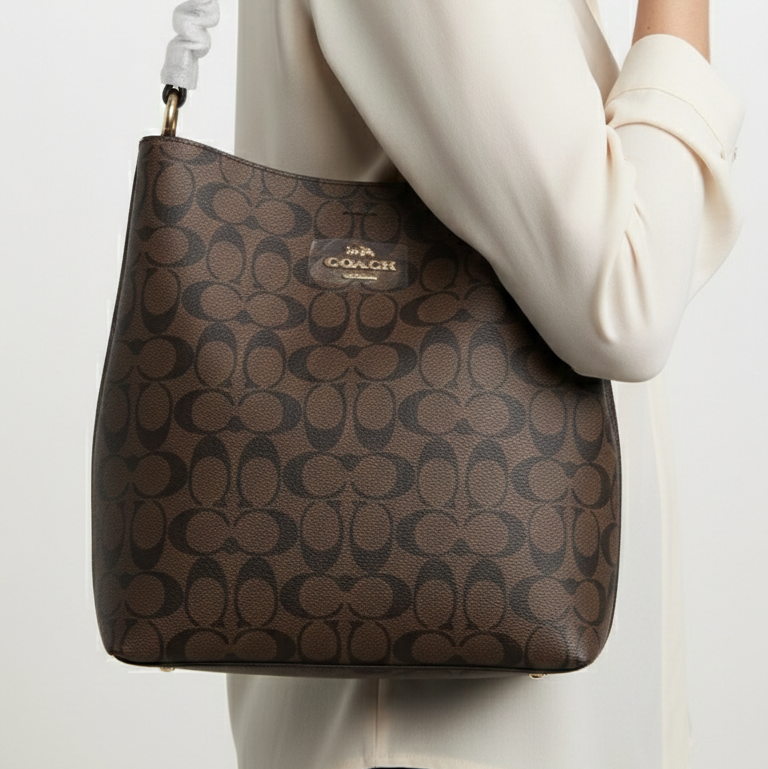 Coach Signature Canvas Small Town Bucket Bag in Brown/Beige  👜✨🤎
