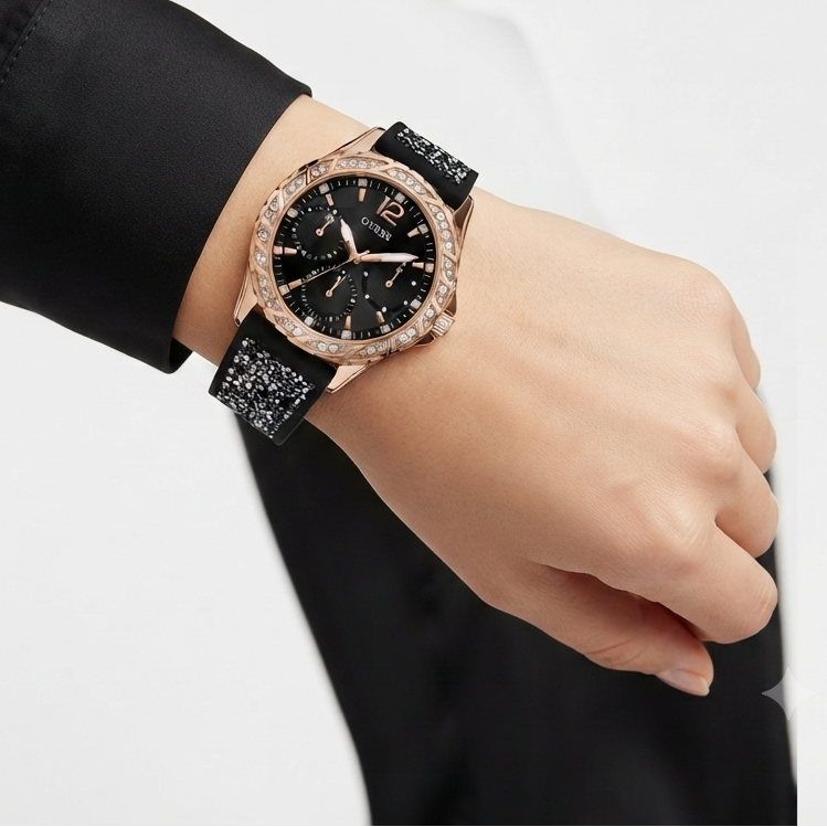 Guess Crystal Embellished Rose Gold and Black Silicone Watch ✨⌚