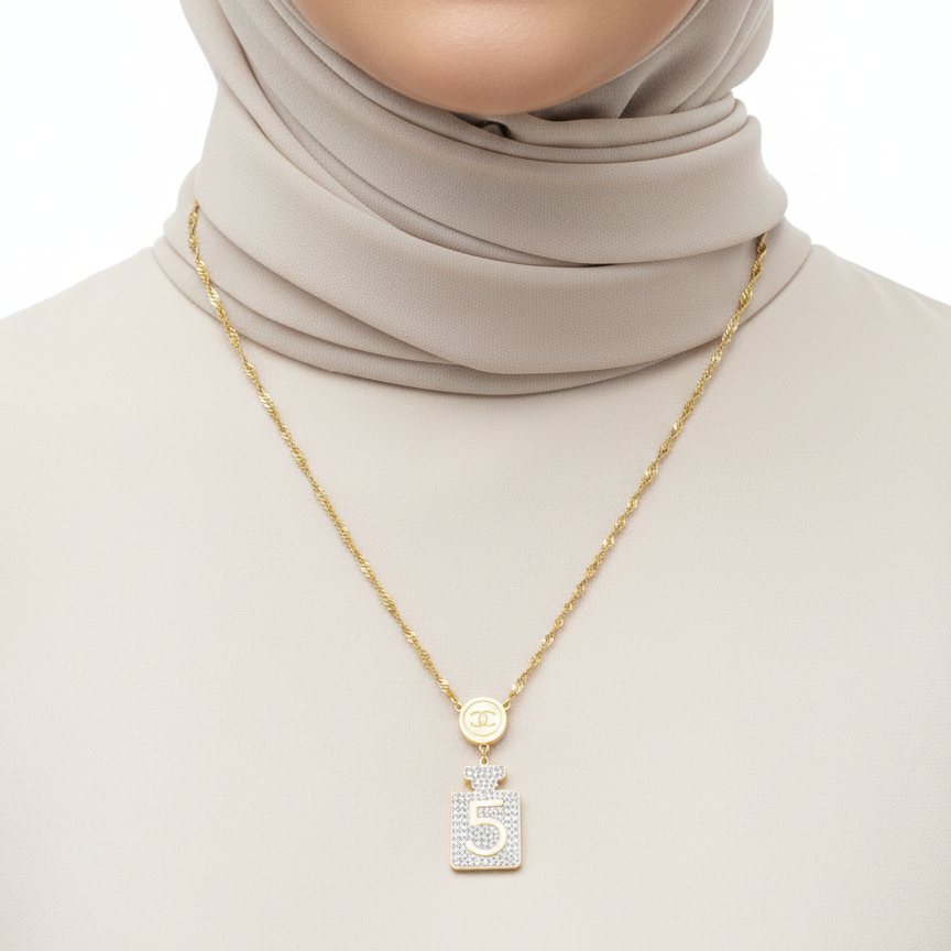 Jewelry Luxury No. 5 Perfume Bottle Pendant Necklace ✨💎🌟