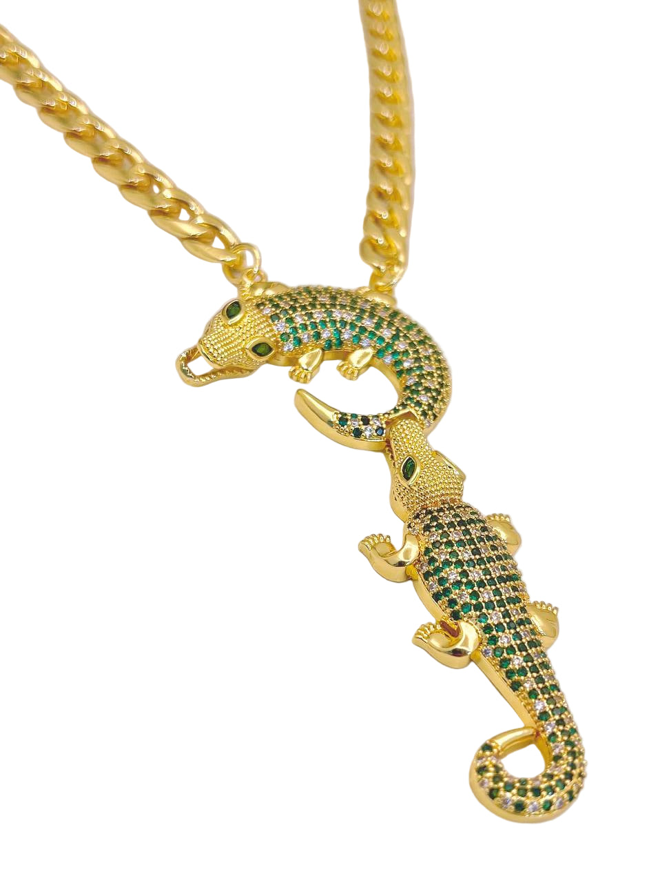 🐊 Luxe Gold Alligator Pendant Necklace with Green Gemstone Embellishments ✨💚