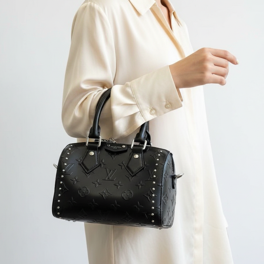 Louis Vuitton Monogram Empreinte Studded Speedy Bandoulière 🖤✨👜