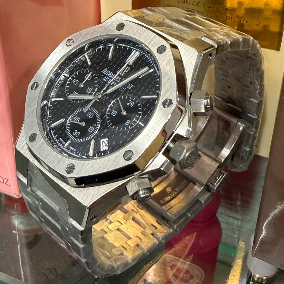 AP Semi-Original Men's Watch: Fully Functional ⌚