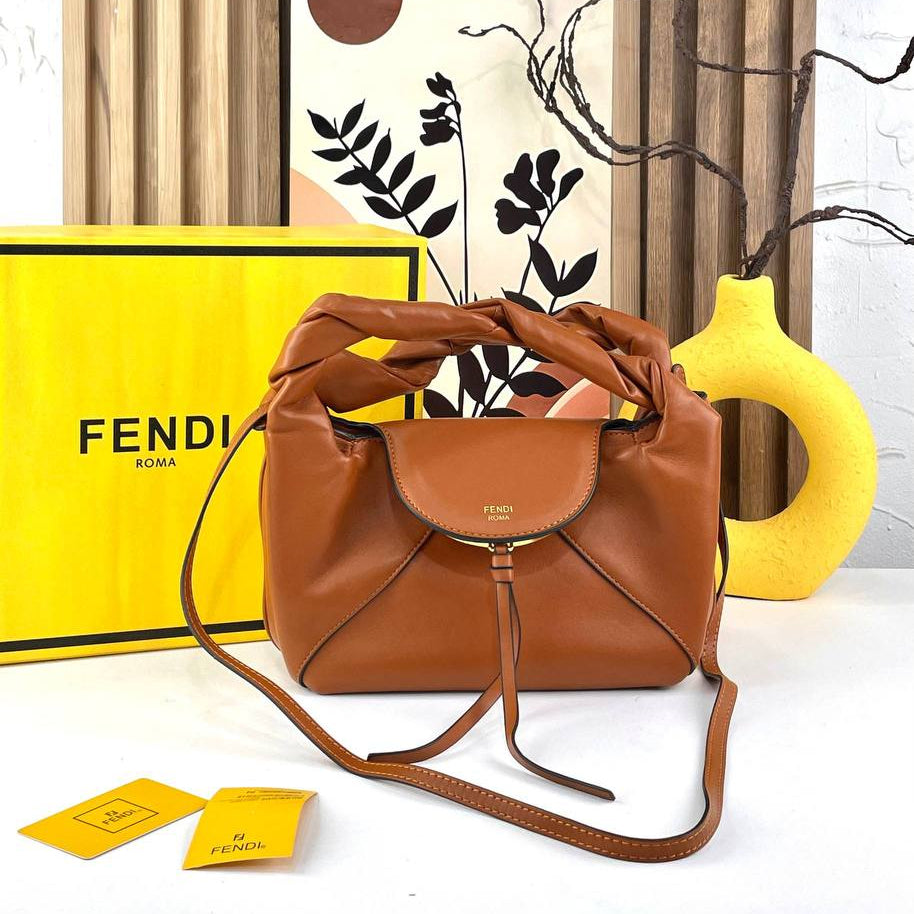 Fendi Beige Monogram Bag 👜🤎 Luxe Carryall
