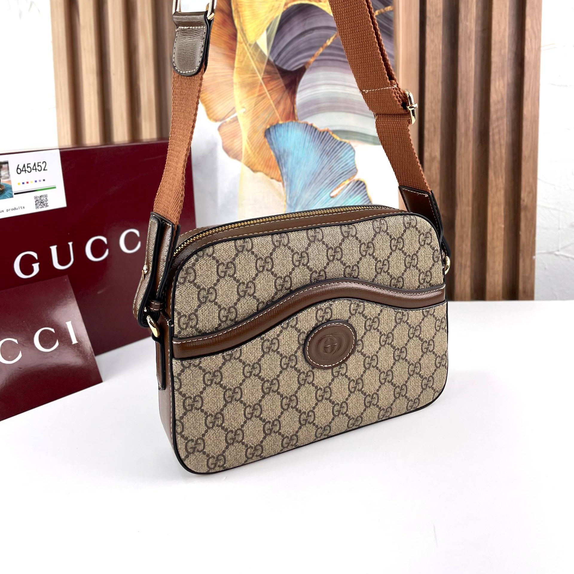 Gucci GG Supreme Canvas Camera Bag with Brown Web Strap 👜🤎✨