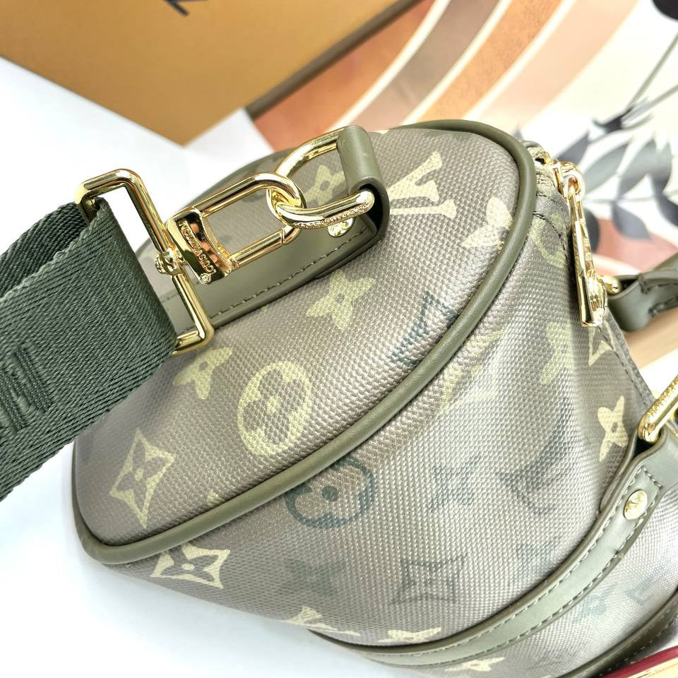 Louis Vuitton Olive Green Monogram Bag with Gold Hardware 👜✨