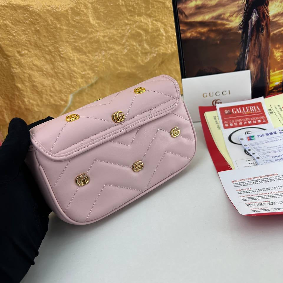 Gucci GG Marmont Quilted Leather Shoulder Bag in Pink